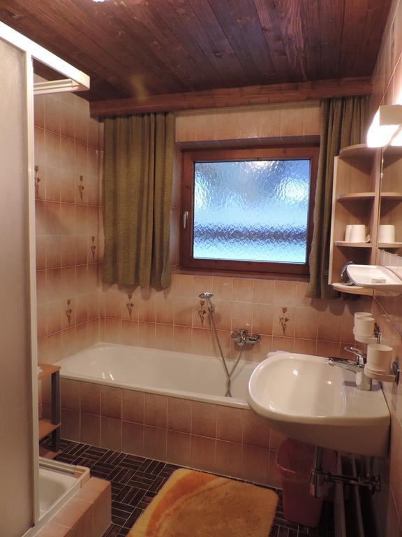 Ferienwohnung Johann Niedermoser Fieberbrunn Room photo